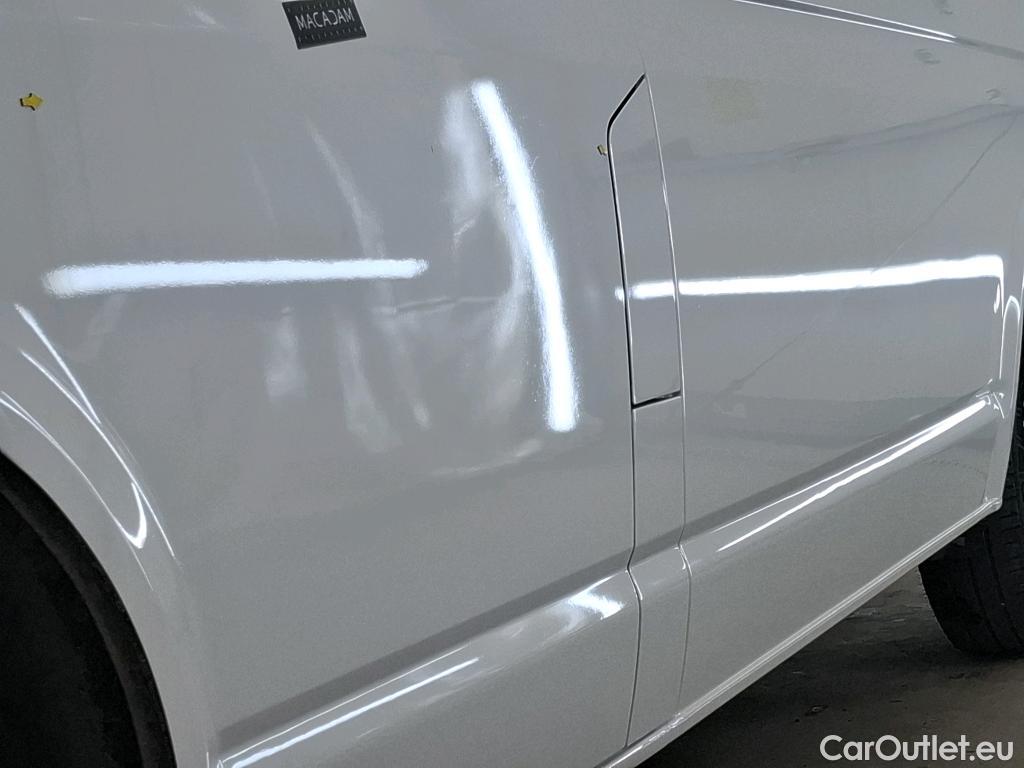  Volkswagen  Transporter VOLKSWAGEN  / 2019 / 4P / Fourgon tôlé 2.0 TDi 150 L2H1 Business Line #39