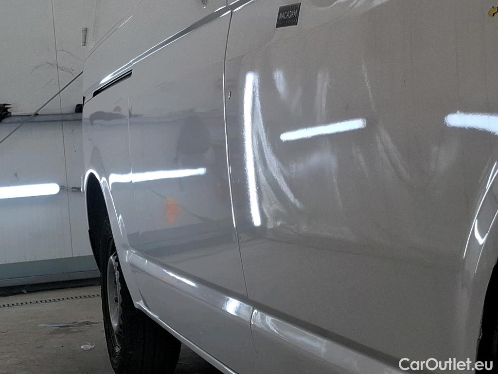  Volkswagen  Transporter VOLKSWAGEN  / 2019 / 4P / Fourgon tôlé 2.0 TDi 150 L2H1 Business Line #28