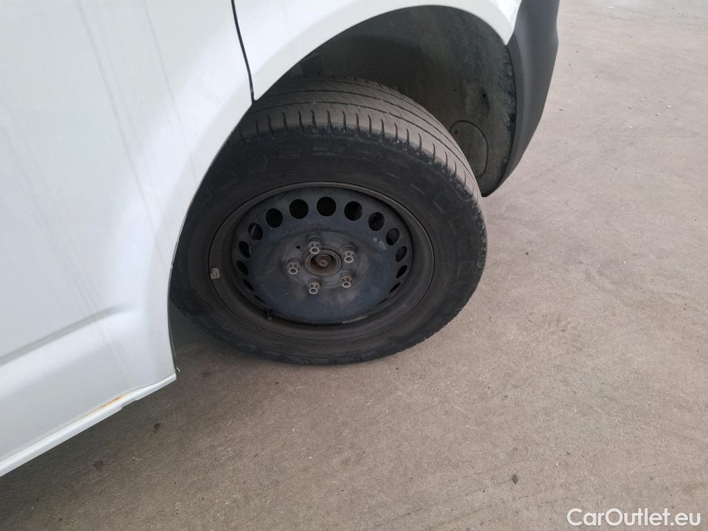  Volkswagen  Transporter VOLKSWAGEN  / 2019 / 4P / Fourgon tôlé 2.0 TDi 150 L2H1 Business Line #87