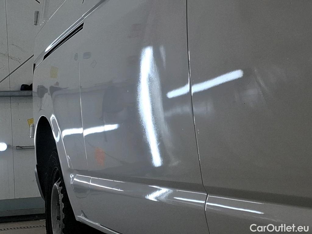  Volkswagen  Transporter VOLKSWAGEN  / 2019 / 4P / Fourgon tôlé 2.0 TDi 150 L2H1 Business Line #18