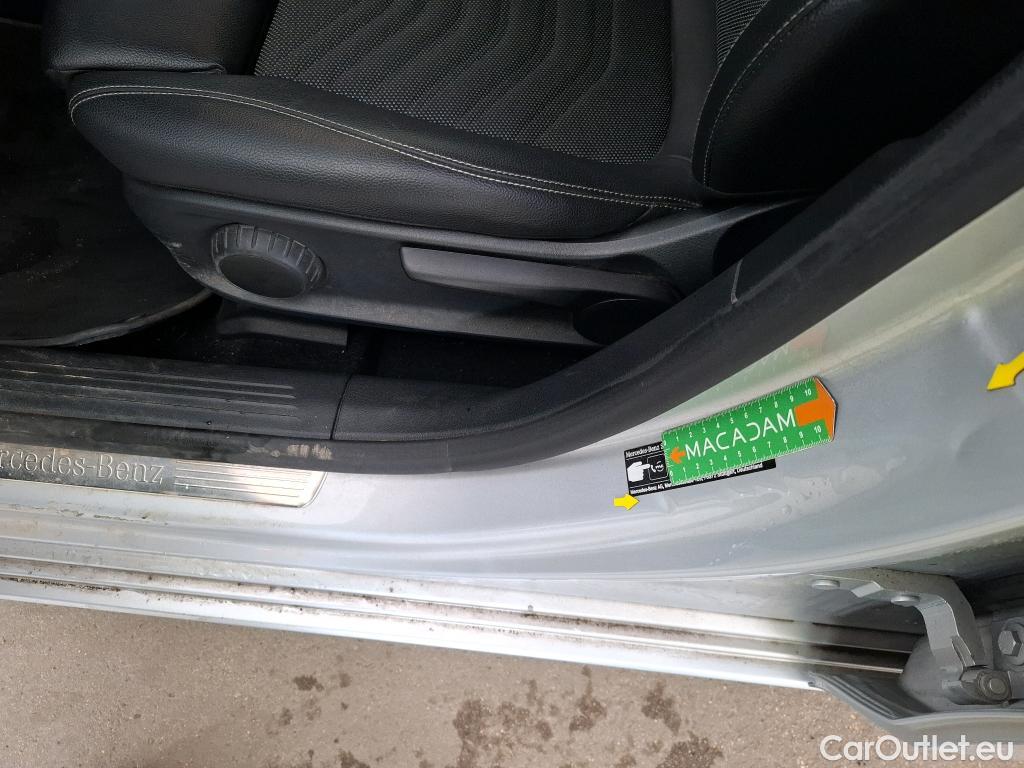  Mercedes  A-Klasse MERCEDES-BENZ Classe A Compact / 2018 / 5P / Berline A 200 Business Line 7G-DCT #13