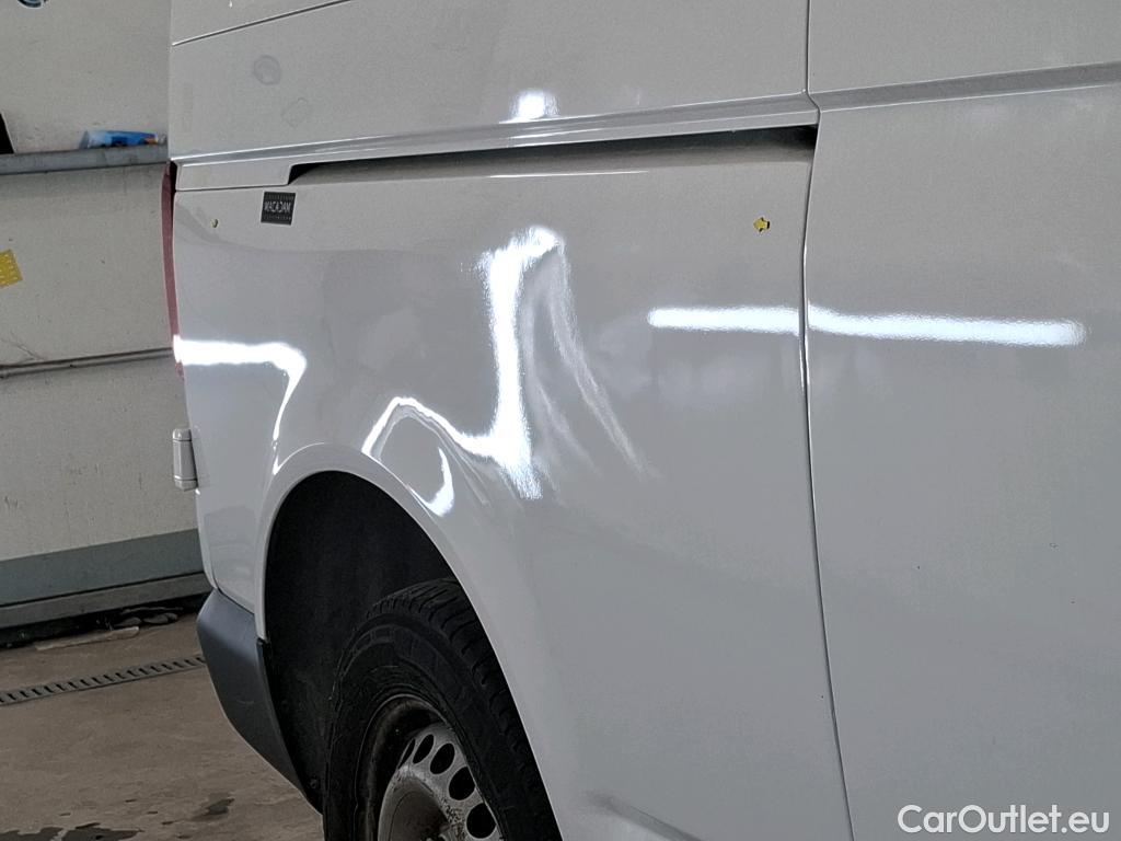  Volkswagen  Transporter VOLKSWAGEN  / 2019 / 4P / Fourgon tôlé 2.0 TDi 150 L2H1 Business Line #76