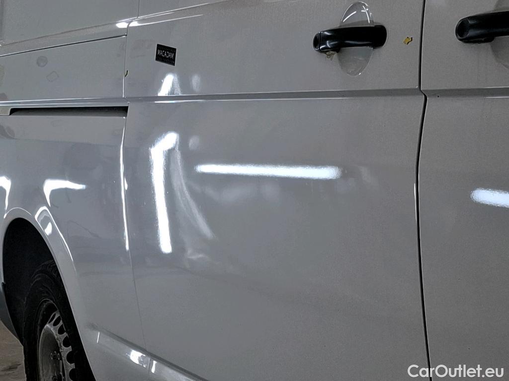  Volkswagen  Transporter VOLKSWAGEN  / 2019 / 4P / Fourgon tôlé 2.0 TDi 150 L2H1 Business Line #23