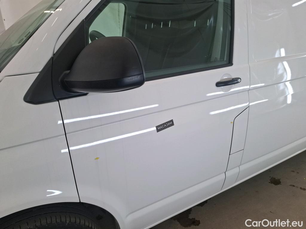  Volkswagen  Transporter VOLKSWAGEN  / 2019 / 4P / Fourgon tôlé 2.0 TDi 150 L2H1 Business Line #35