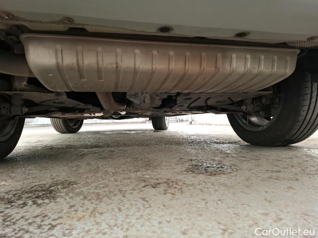  Bmw  X1 BMW  / 2022 / 5P / SUV xDrive23i xLine DKG7 #9