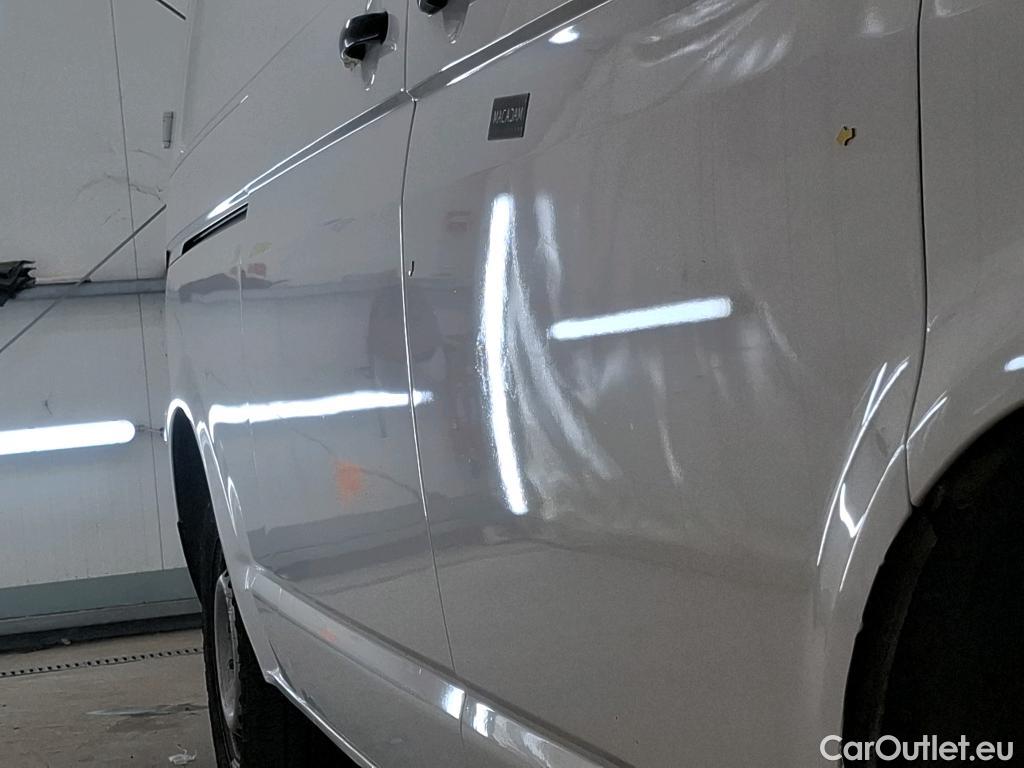  Volkswagen  Transporter VOLKSWAGEN  / 2019 / 4P / Fourgon tôlé 2.0 TDi 150 L2H1 Business Line #29