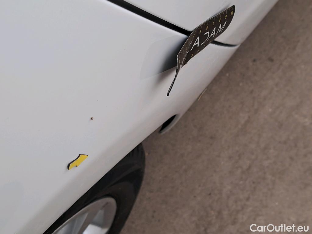  Opel  Corsa  F Elegance Business 1.2 Turbo 100CV BVM6 E6d #26