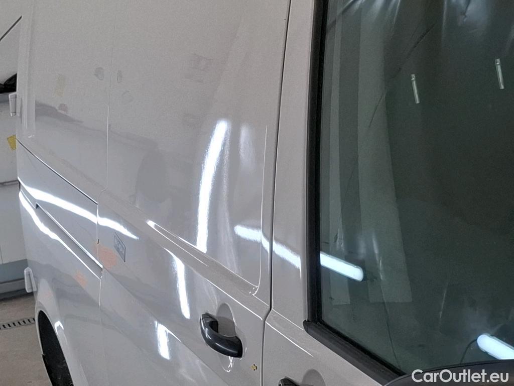 Volkswagen  Transporter VOLKSWAGEN  / 2019 / 4P / Fourgon tôlé 2.0 TDi 150 L2H1 Business Line #25