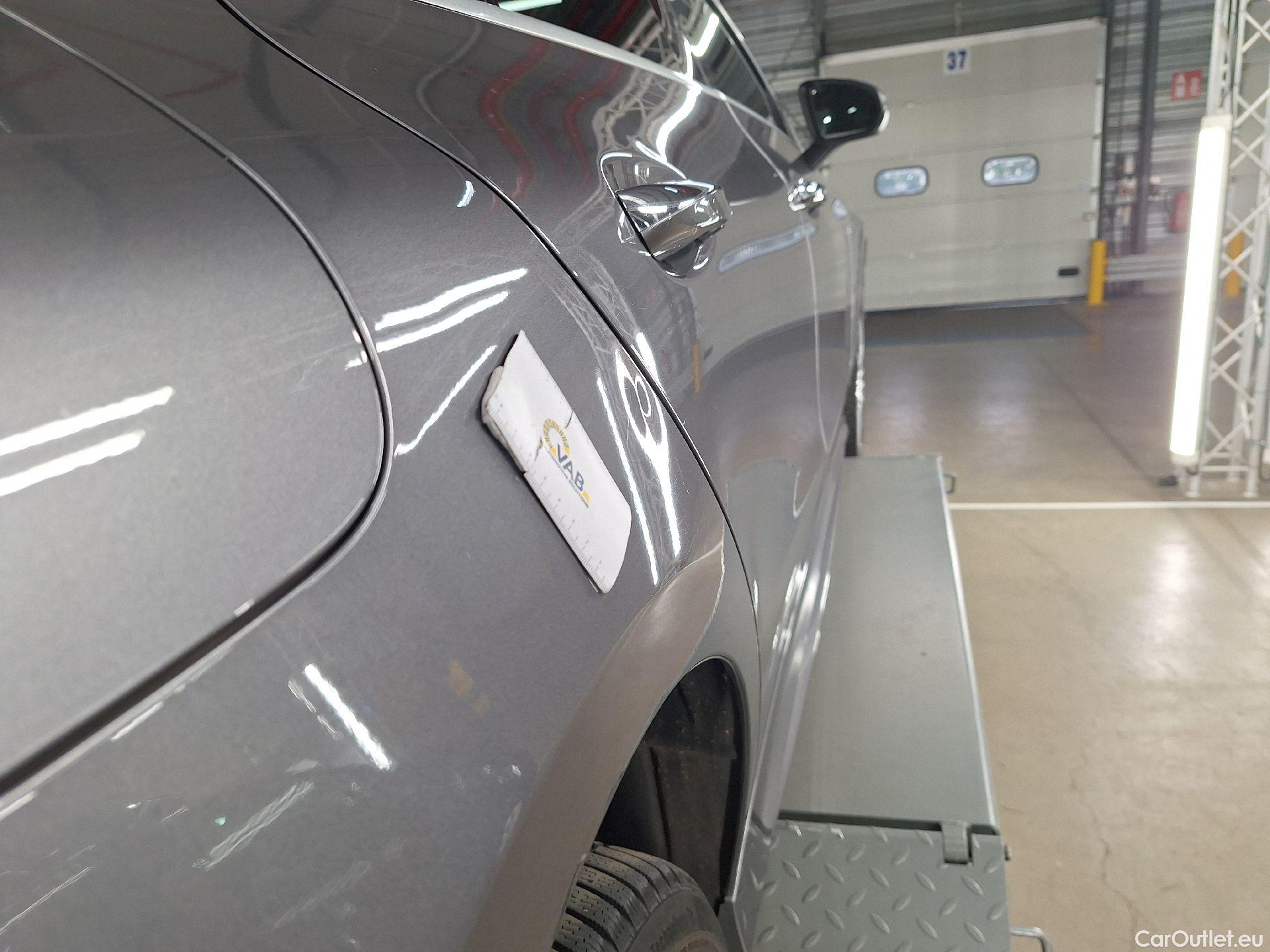  Mercedes  CLA-Klasse Mercedes, CLA-Class '19 PHEV, Mercedes-Benz CLA CLA 250 e 4d #12