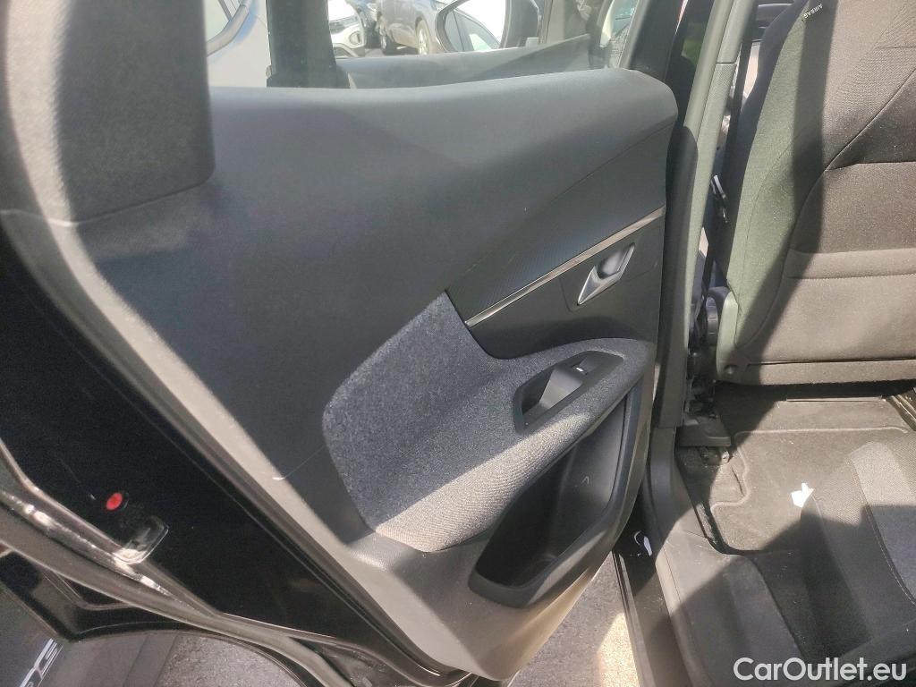  Peugeot  3008 PEUGEOT  / 2020 / 5P / todoterreno 1.5 BlueHDi 96kW (130CV) S&S Active Pack #19