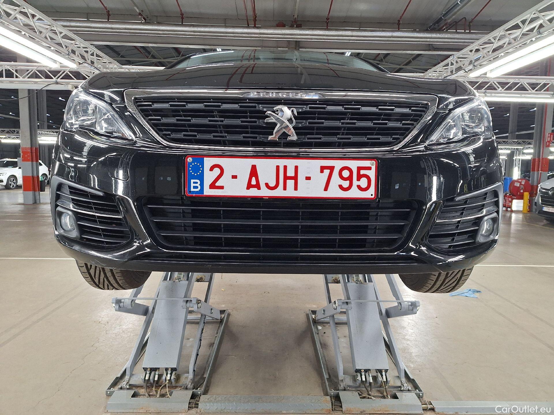  Peugeot  308 Peugeot,  SW FL'17, Peugeot  SW 1.5 BlueHDi 130 S&S Active Pack 5d #33