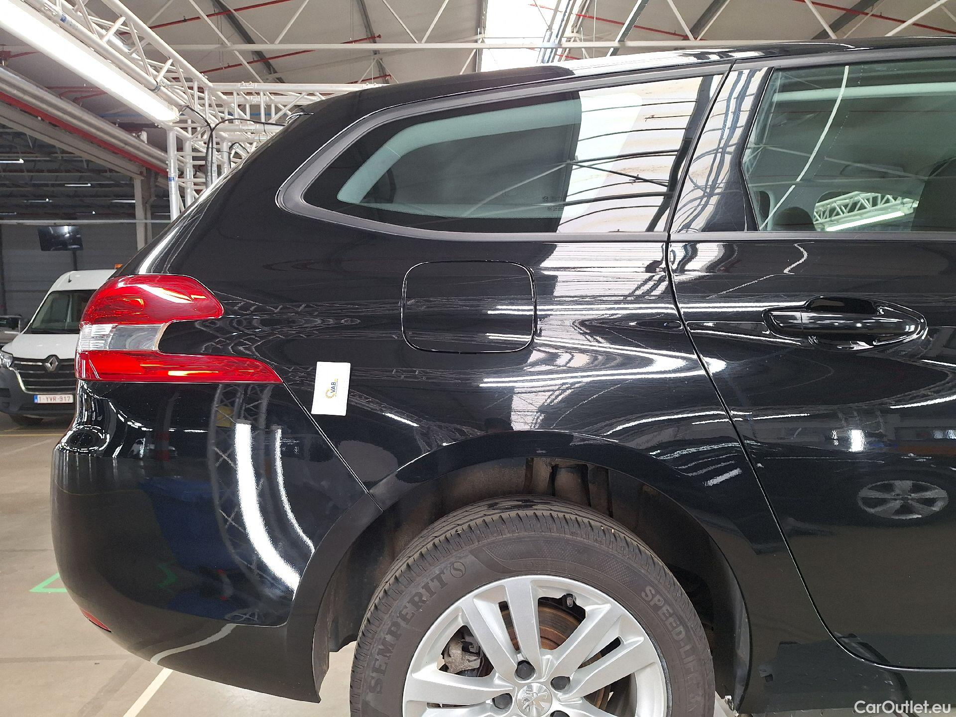  Peugeot  308 Peugeot,  SW FL'17, Peugeot  SW 1.5 BlueHDi 130 S&S Active Pack 5d #15