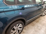  Volkswagen  Tiguan VOLKSWAGEN  DIESEL - 2021 2.0 TDI 150 SCR 4Motion Life BMT DSG 5d #32