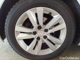  Peugeot  308 PEUGEOT  / 2017 / 5P / BERLINA ACTIVE BUSINESS BLUEHDI 130 SeS #84