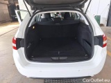  Peugeot  308 PEUGEOT  / 2017 / 5P / STATION WAGON SW ACTIVE BUSINESS BLUEHDI 130 SeS #126