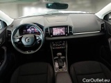  Skoda  Karoq SKODA  / 2022 / 5P / SUV 2.0 TDI 85KW EVO SCR EXECUTIVE DSG #3