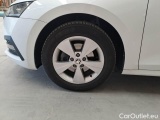 Skoda  Octavia SKODA  WAGON / 2020 / 5P / STATION WAGON 2.0 TDI EVO 110KW EXECUTIVE DSG #19
