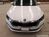  Skoda  Octavia SKODA  WAGON / 2020 / 5P / STATION WAGON 2.0 TDI EVO 110KW STYLE DSG #24