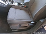  Volkswagen  Golf  VOLKSWAGEN / 2019 / 5P / BERLINA 2.0 TDI SCR 85KW LIFE DSG #12