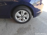  Volkswagen  Golf  VOLKSWAGEN / 2019 / 5P / BERLINA 2.0 TDI SCR 85KW LIFE DSG #19