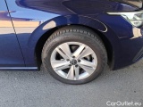  Volkswagen  Golf  VOLKSWAGEN / 2019 / 5P / BERLINA 2.0 TDI SCR 85KW LIFE DSG #74