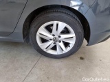  Volkswagen  Golf  VOLKSWAGEN / 2019 / 5P / BERLINA 2.0 TDI SCR LIFE DSG #19