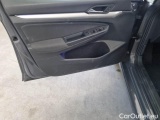  Volkswagen  Golf  VOLKSWAGEN / 2019 / 5P / BERLINA 2.0 TDI SCR LIFE DSG #89