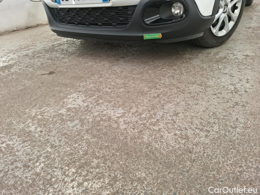  Citroen  C3  Société Feel 1.2 PureTech 80CV BVM5 E6d #4