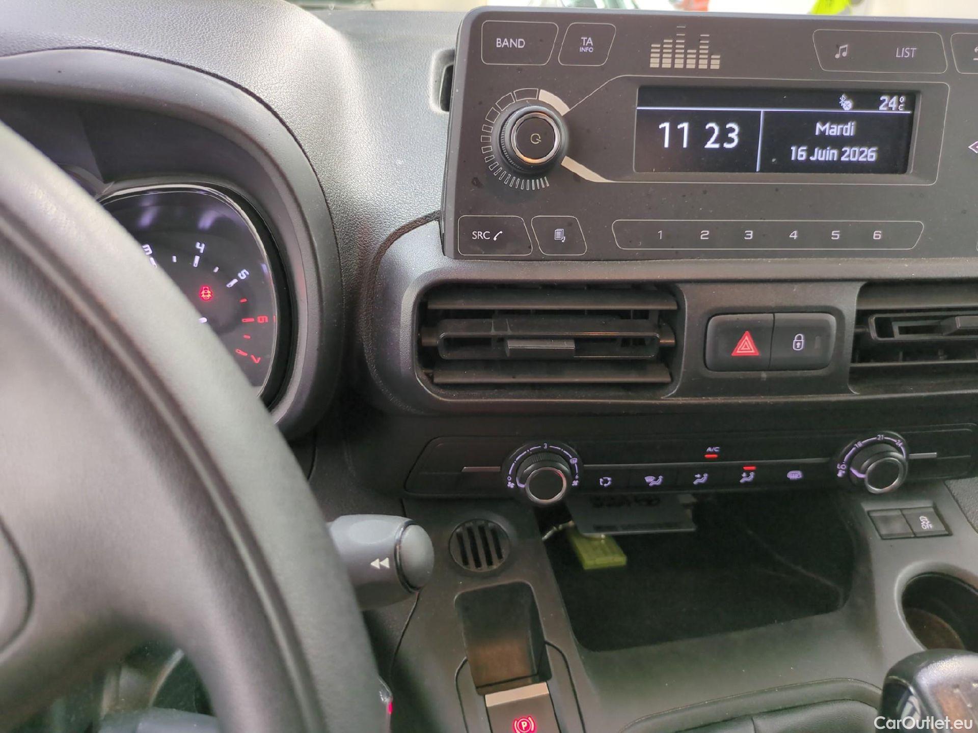  Citroen  Berlingo  Fourgon Club XL 950 1.5 BlueHDi 100CV BVM5 E6dT #4
