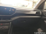  Volkswagen  T-CROSS VOLKSWAGEN  / 2019 / 5P / SUV 1.0 TSI 81KW STYLE #106