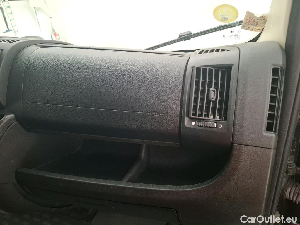  Citroen  Jumper CITROEN  4p Combi 33 L2H2 BlueHDi 120 S&S BVM6 Attraction #6