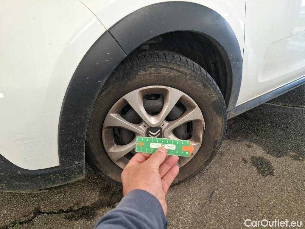  Citroen  C3  Feel 1.2 PureTech 70CV BVM5 E6dT #48