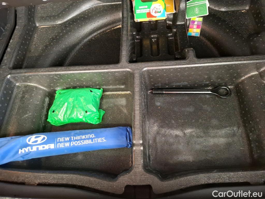  Hyundai  Tucson  Creative Hybrid 2WD 1.6 T-GDI 230CV BVA6 E6d #65