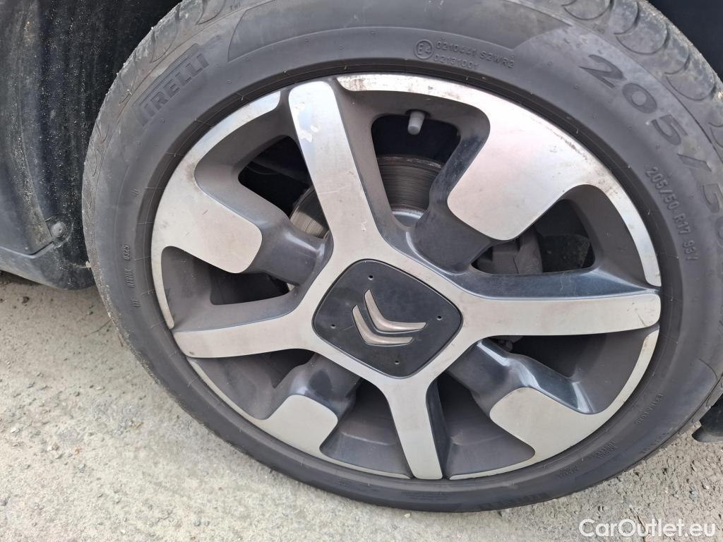  Citroen  C4 Cactus  Shine Business 1.2 PureTech 110CV BVM6 E6d #66
