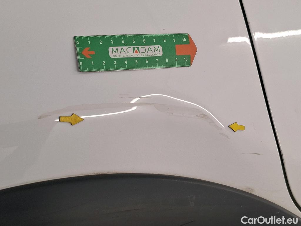  Citroen  C3  Feel 1.2 PureTech 70CV BVM5 E6dT #12