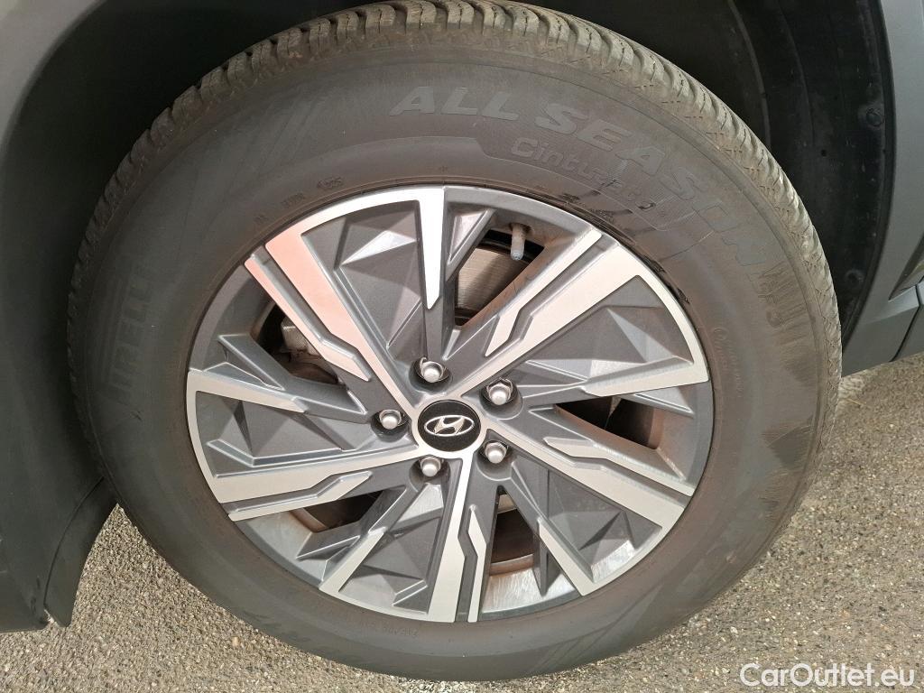  Hyundai  Tucson  Creative Hybrid 2WD 1.6 T-GDI 230CV BVA6 E6d #46
