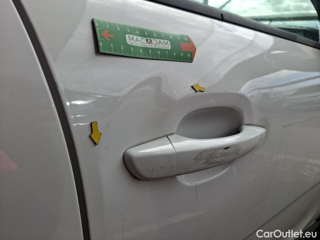  Citroen  C3  Feel 1.2 PureTech 70CV BVM5 E6dT #7