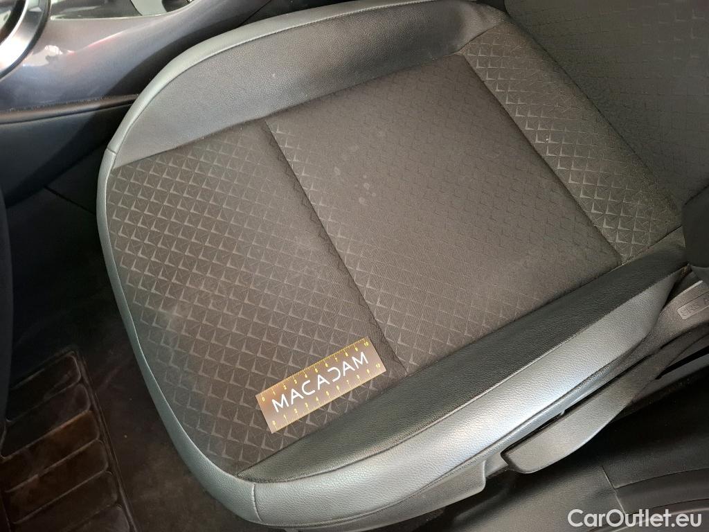  Nissan  Juke NISSAN   2019  5P  Crossover Hybrid 143 Business #17