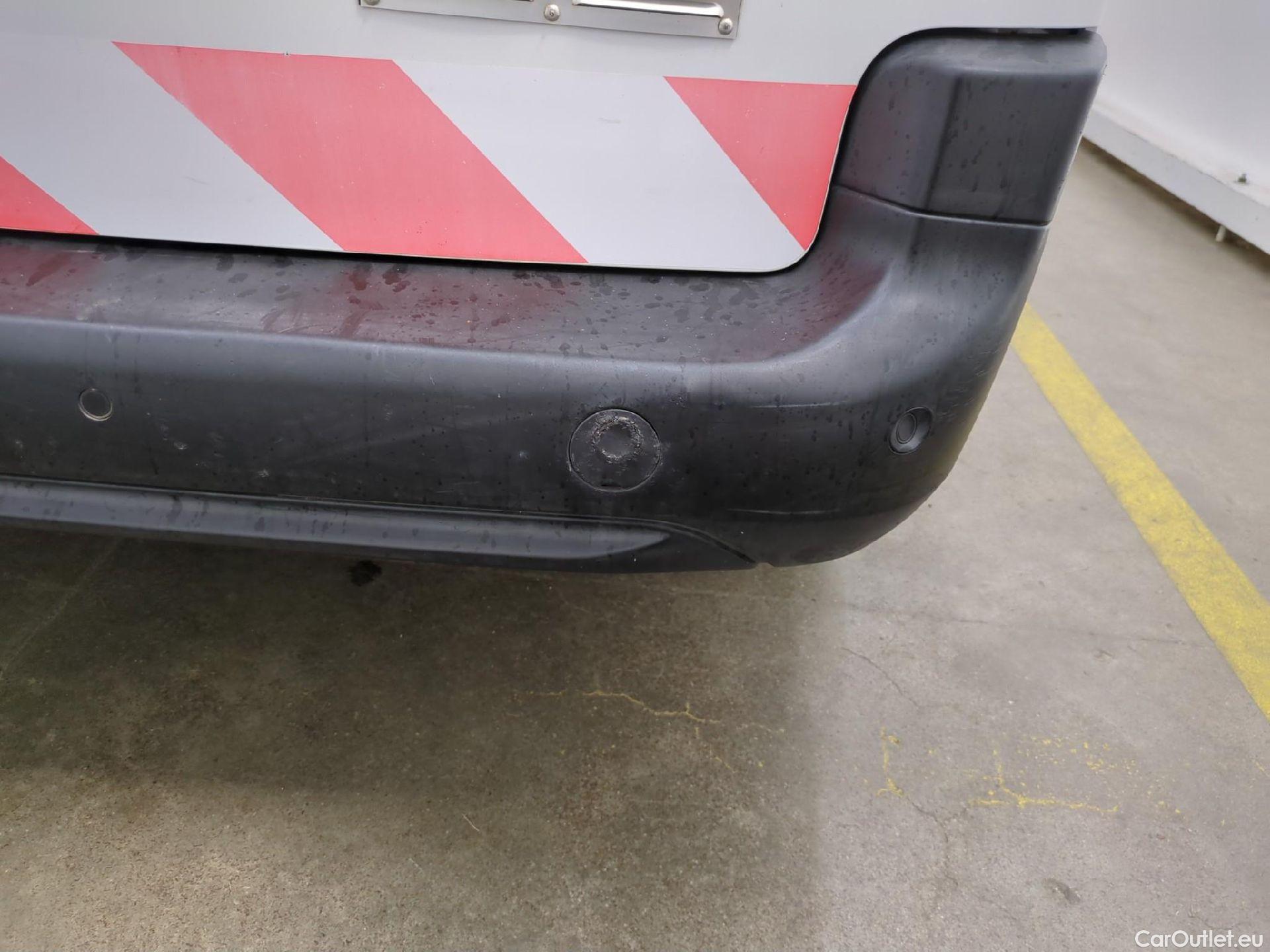  Citroen  Berlingo  Fourgon Club XL 950 1.5 BlueHDi 100CV BVM5 E6dT #40