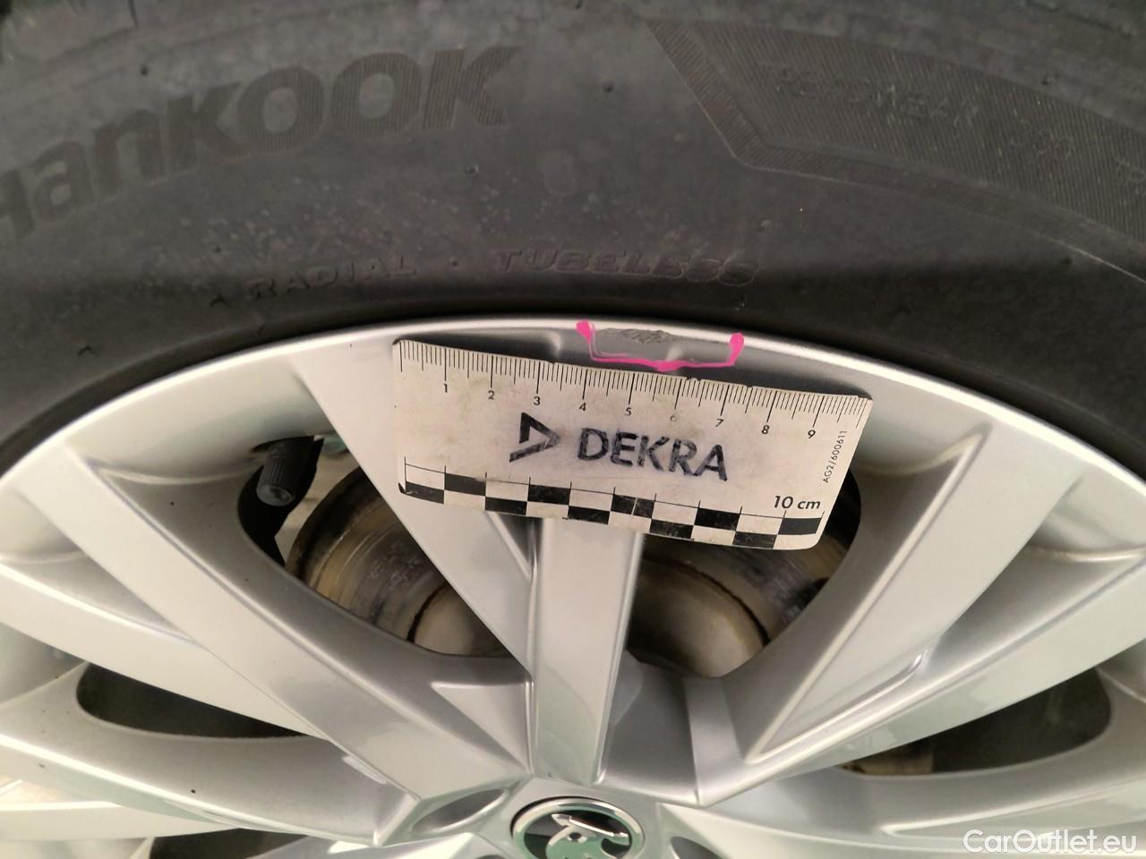  Skoda  Superb Sup.Co.TSI PHEV 218 Style Aut #12