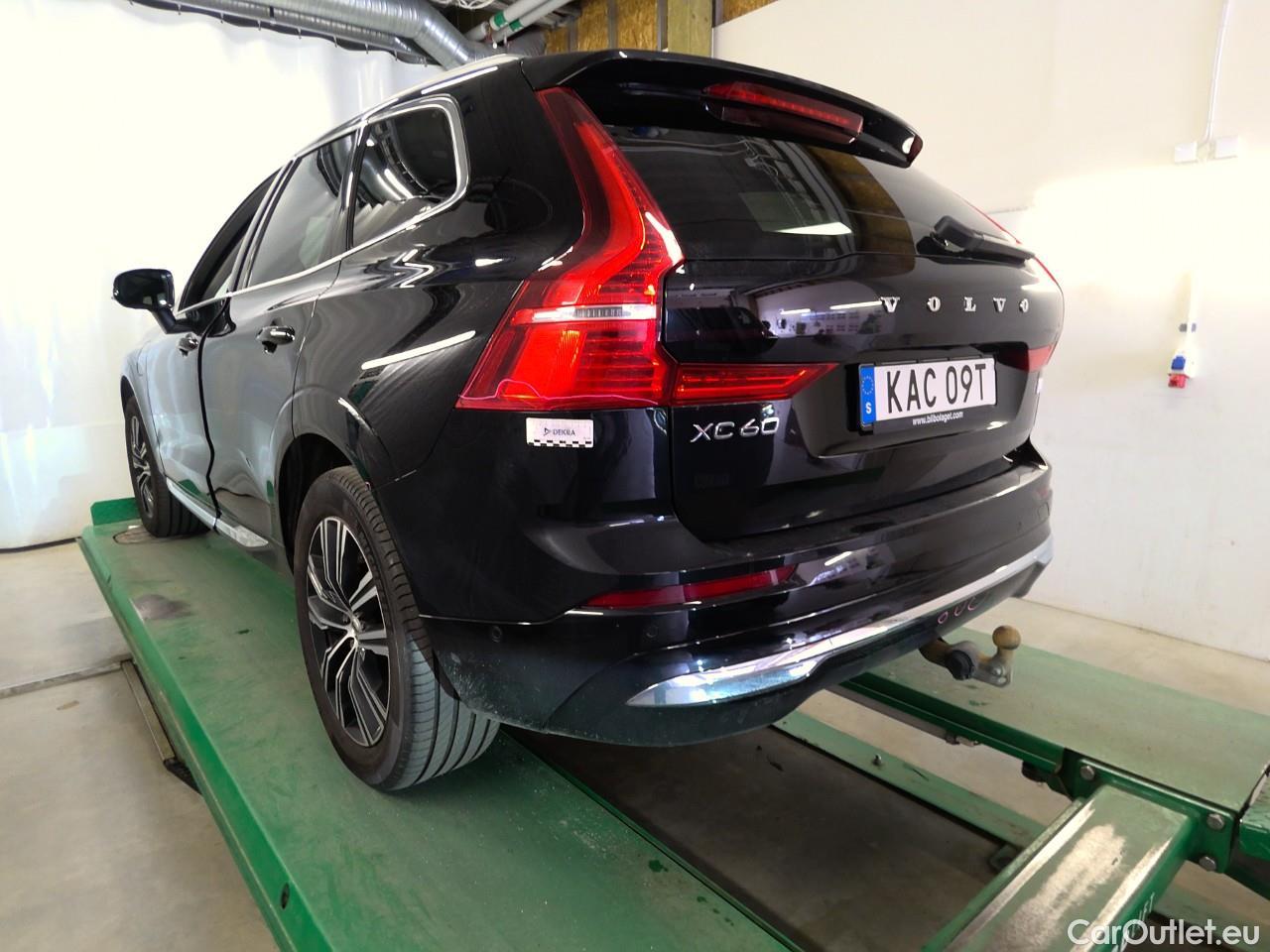  Volvo  XC60  T6 350 Ins.Rec. AWD Aut #7
