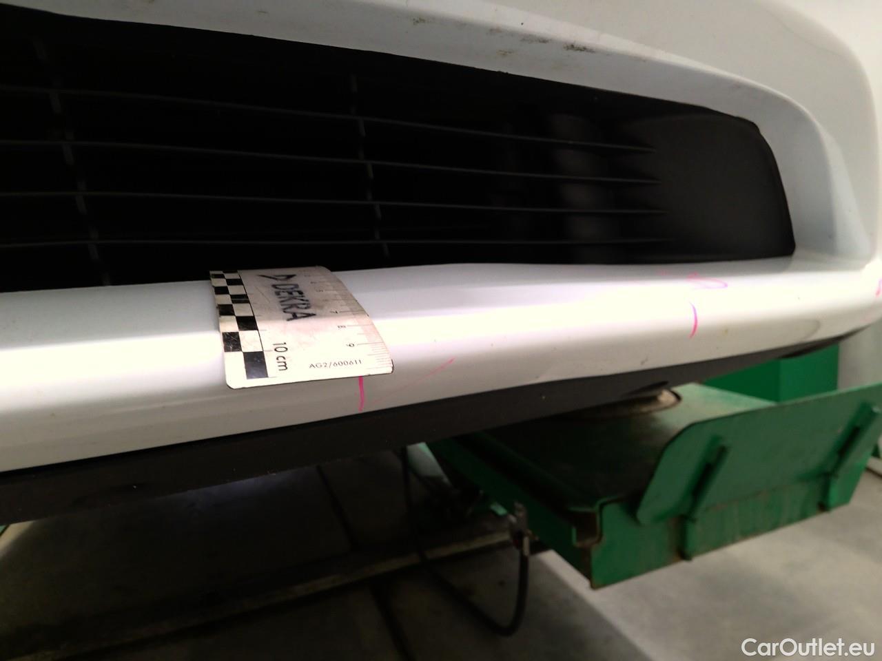  Tesla  Model Y  75kWh Long-Range AWD #13