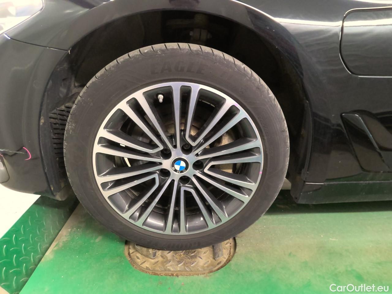  Bmw  Serie 5 530e Connected Aut #39