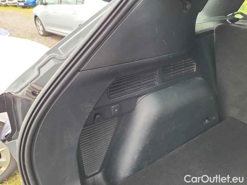  Ford  Kuga  (2019)  1.5EB 110 Titanium #17