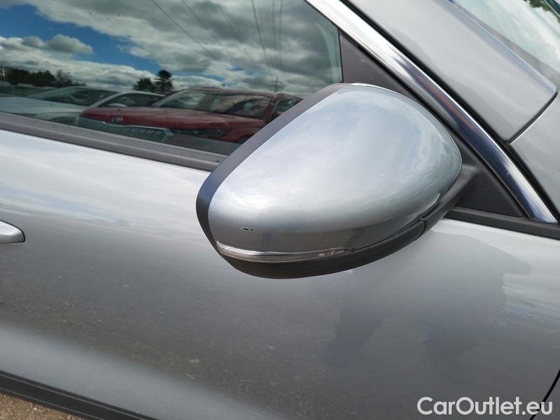  Ford  Kuga  (2019)  1.5EB 110 Titanium #24