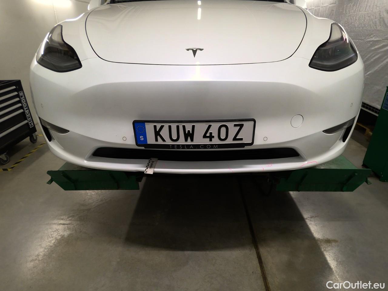  Tesla  Model Y  75kWh Long-Range AWD #14