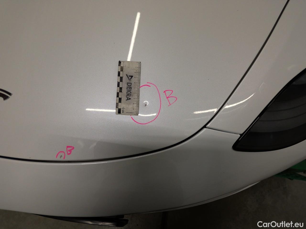  Tesla  Model 3  DualM. Long-Range AWD #32