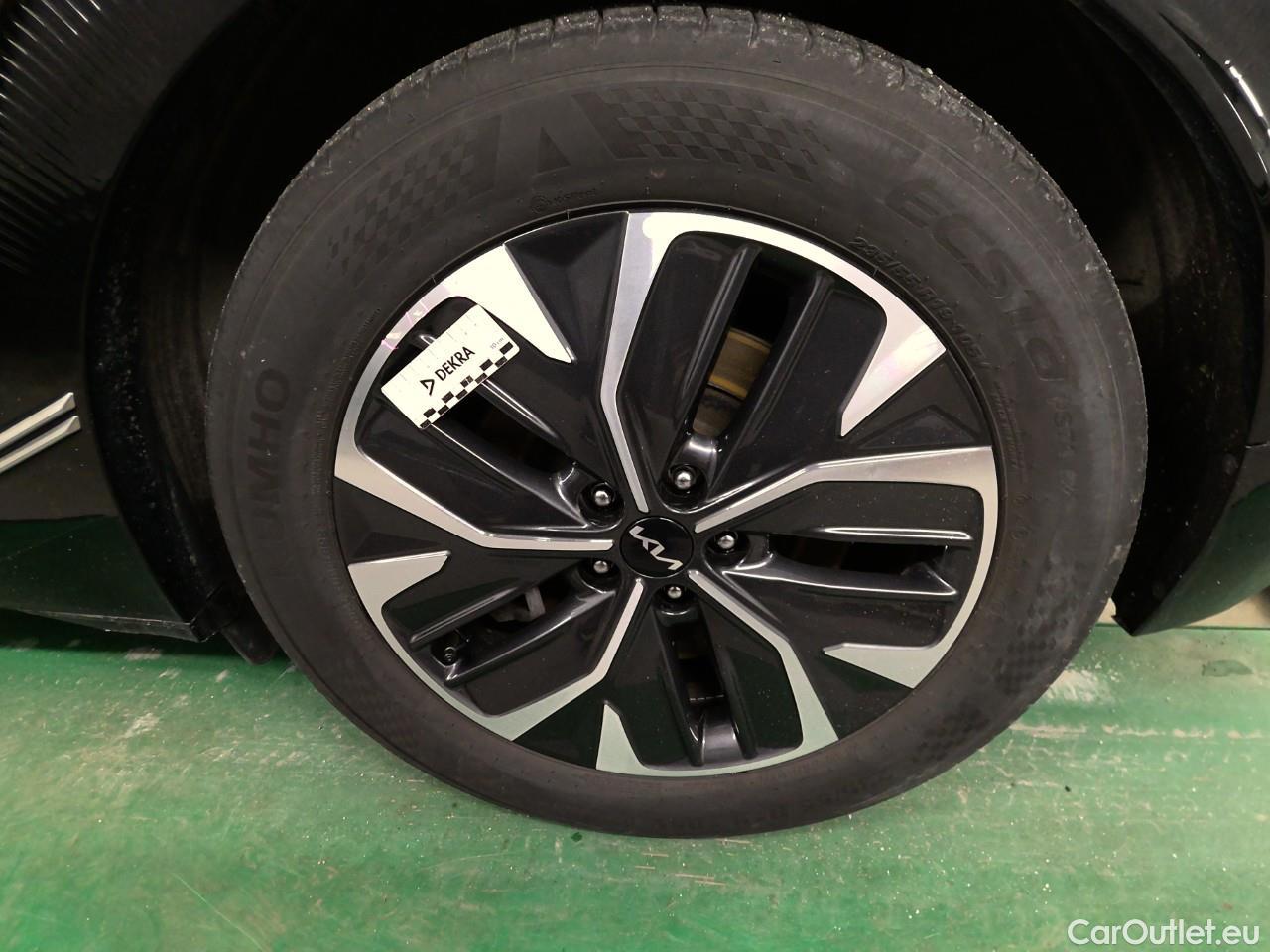  KIA  Ev6  77.4kWh 325 AWD Plus #50