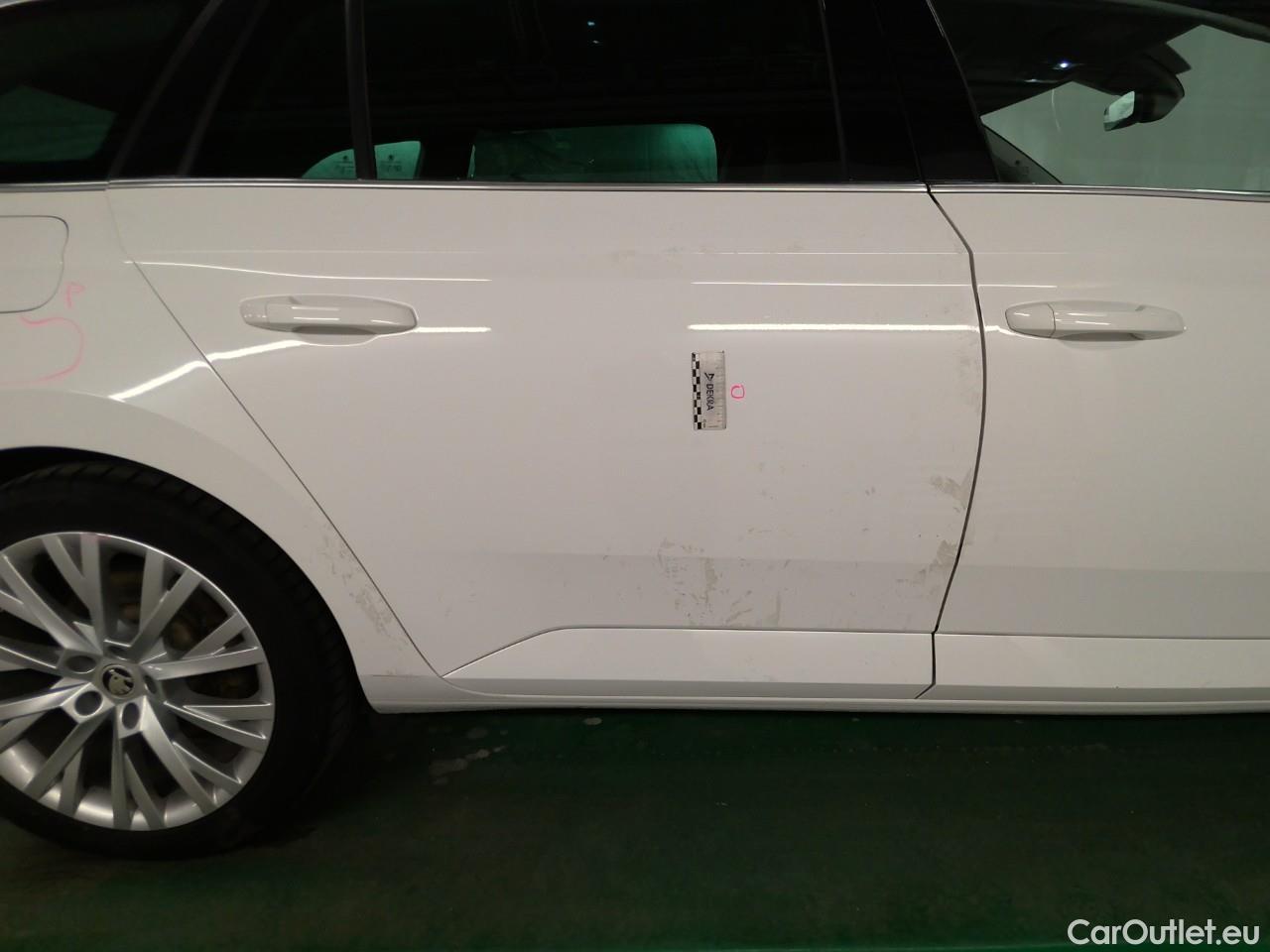  Skoda  Superb Sup.Co.TSI PHEV 218 Style Aut #4