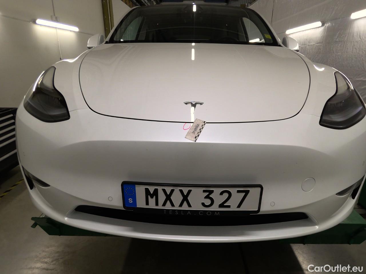  Tesla  Model Y  Long-Range AWD #4